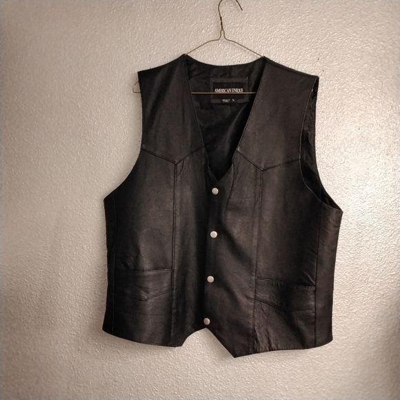 American Unique Jackets & Blazers - American Unique Women's Leather Motorcycle Vest  Size L.